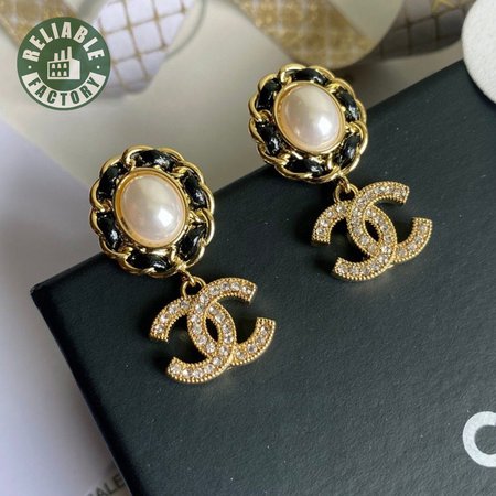 Chanel Pearl CC Earrings