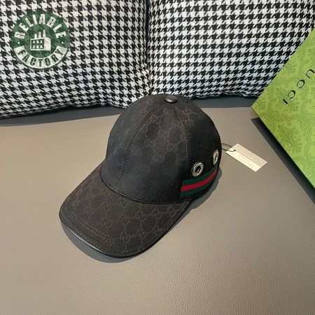 Gucci Baseball Cap GG Canvas Beige