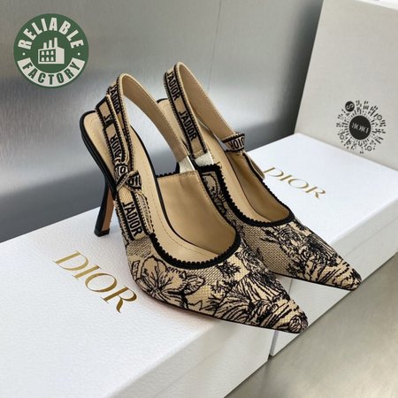 Christian Dior Pumps & Mules
