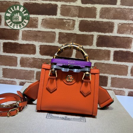 Gucci Women's Diana Mini Textured-leather Tote