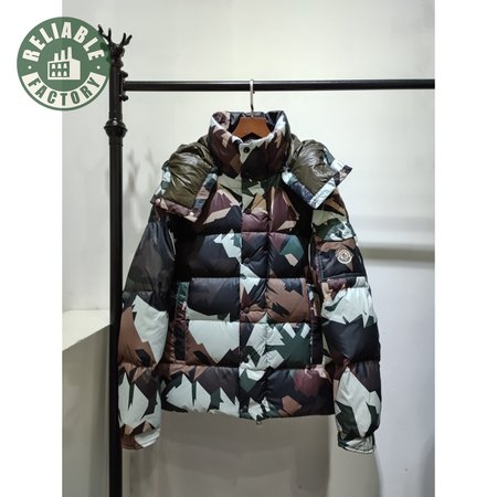 Moncler Mosa Short Down Jacket