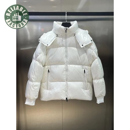 Moncler Autumn And Winter Hooded Down Jacket White