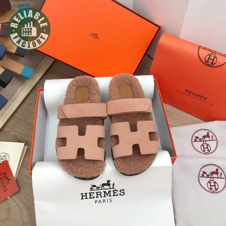 Hermes Chypre Sandal Pink