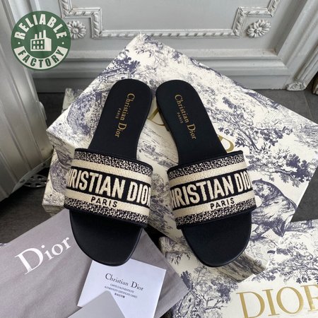 Dior Dway Slide 35-40